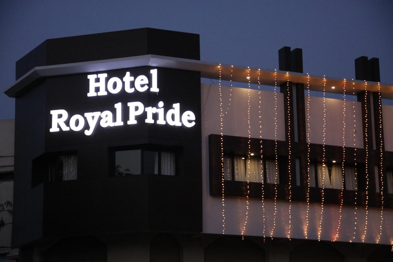 Hotel Royal Pride Ahmedabad Exterior foto